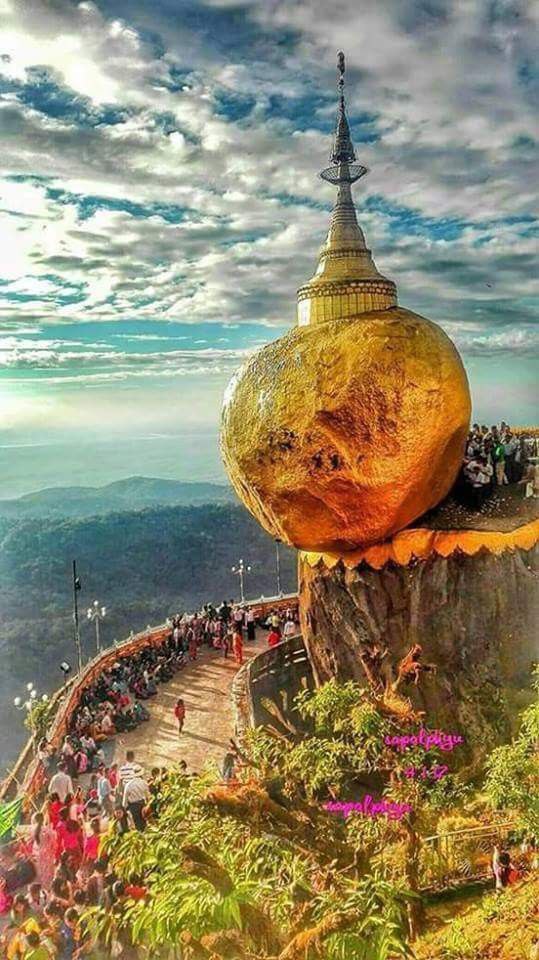 Kyaiktiyo Pagoda